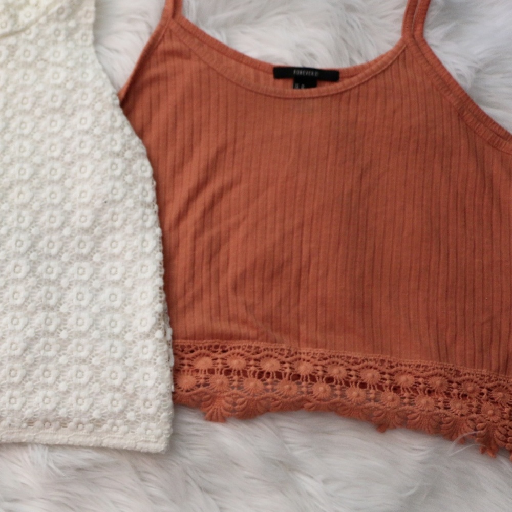 American Eagle, Hollister, Forever 21 Bundle - Picture 6 of 7